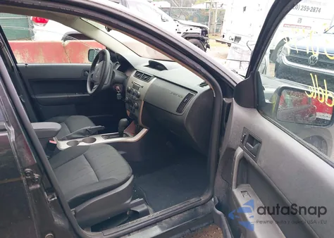 2008 Ford Focus Se/Ses из США, поврежденный, VIN 1FAHP35N38W132429